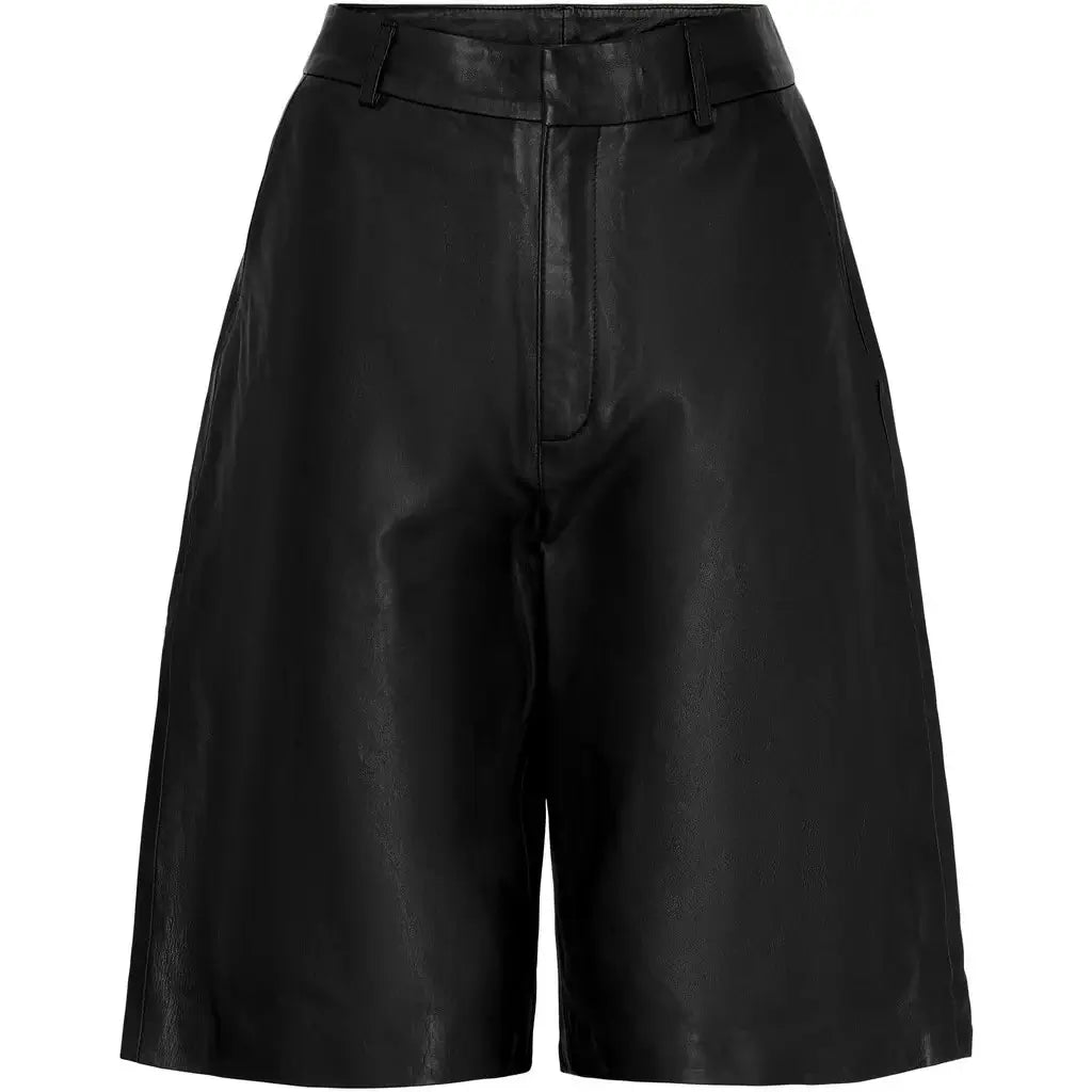 Bermuda Leather Shorts – Black