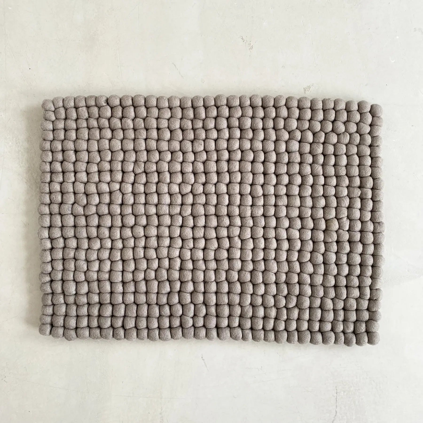 Snow Drop måtte - Dusty brown