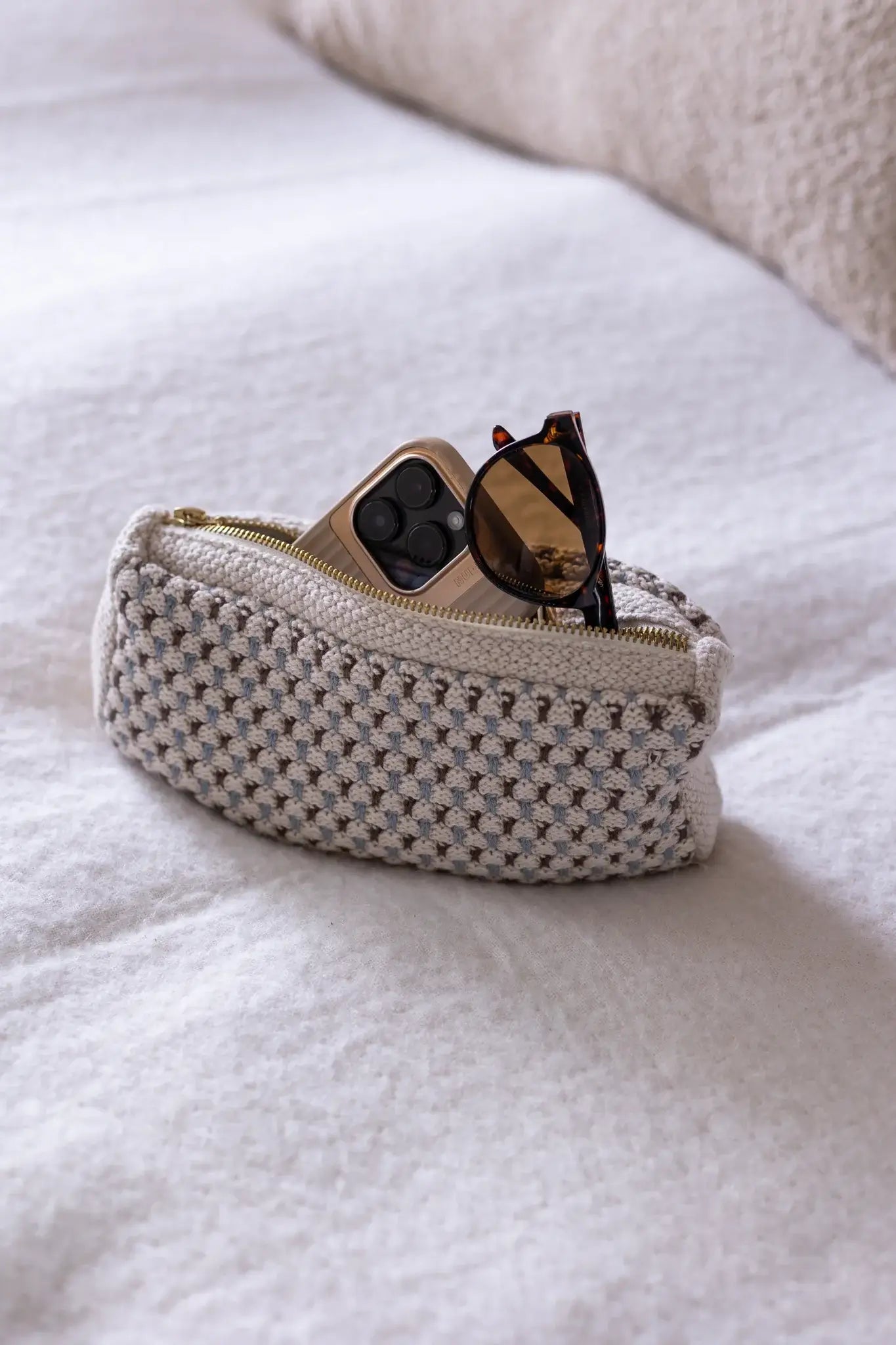 Strikket Clutch - Beige, Brown & Blue