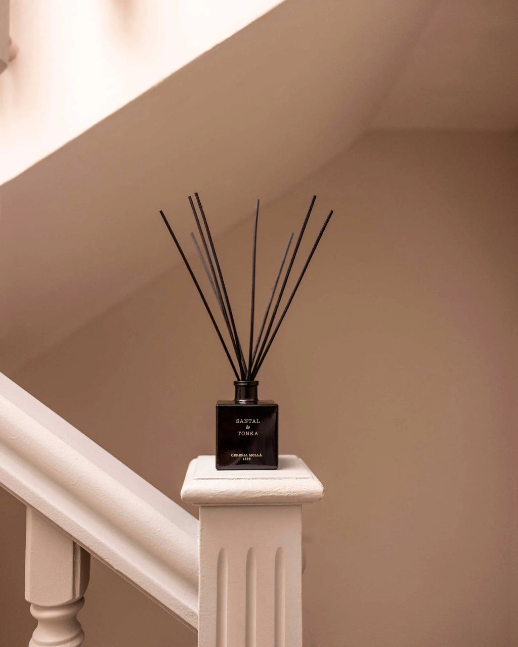 Rørdiffuser 250 ml - Santal & Tonka