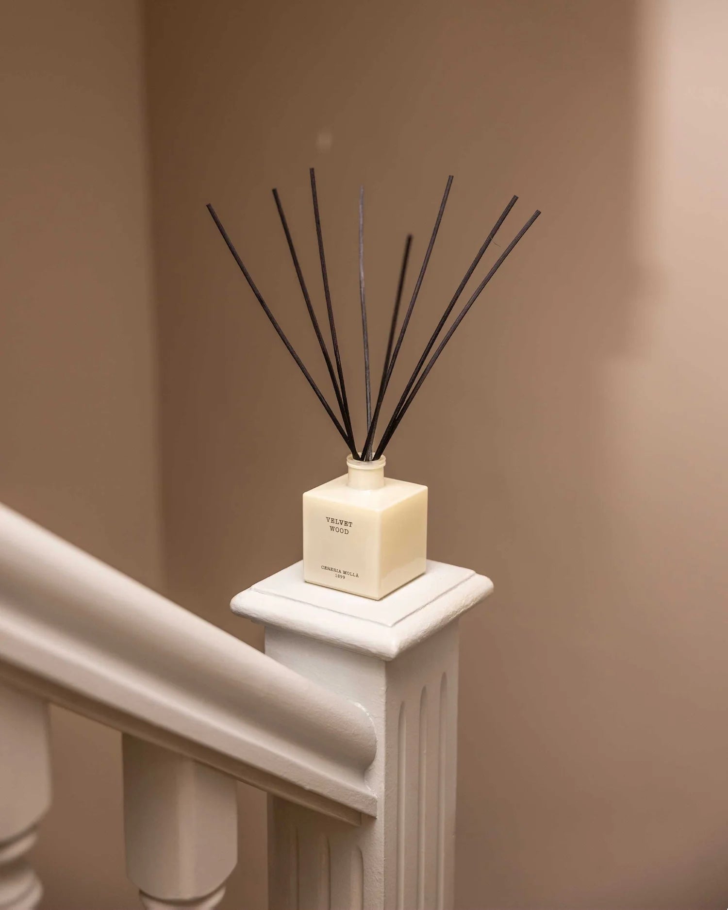 Rørdiffuser 250 ml - Velvet Wood