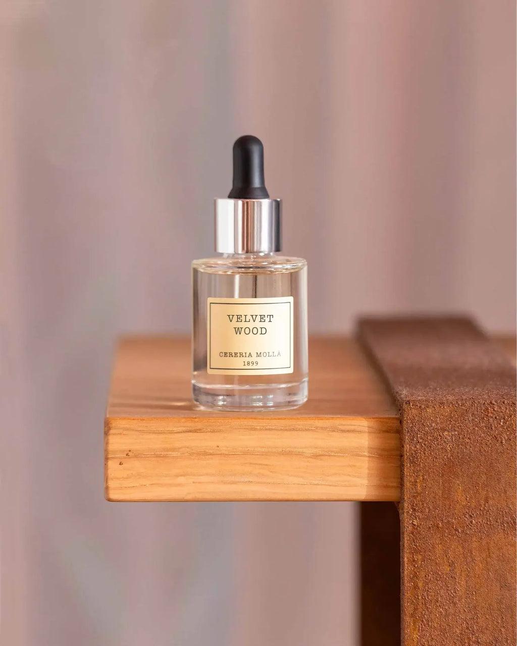 Essential Oil - Velvet Wood