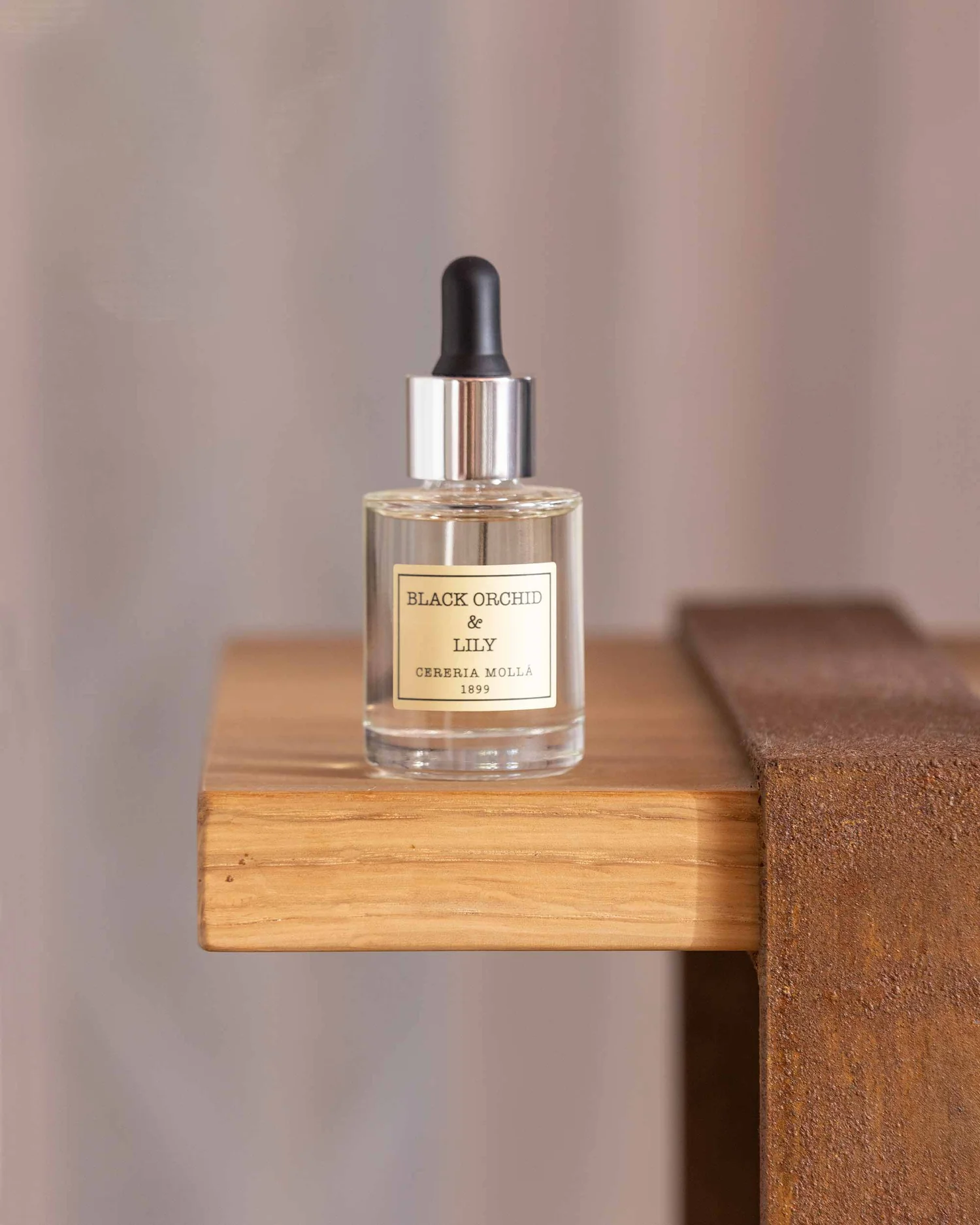 Essential oil, Black Orchid & Lily | Cerería Mollá - Billede 3