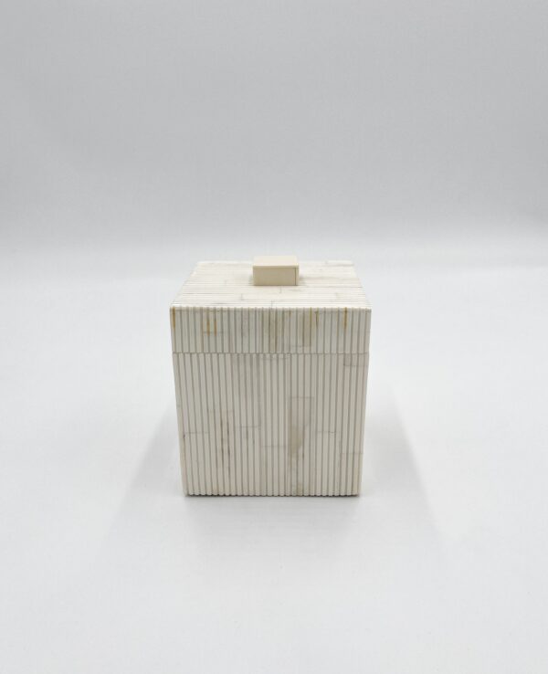 Dekorativ æske – Square Cream large | Flamant Jacques