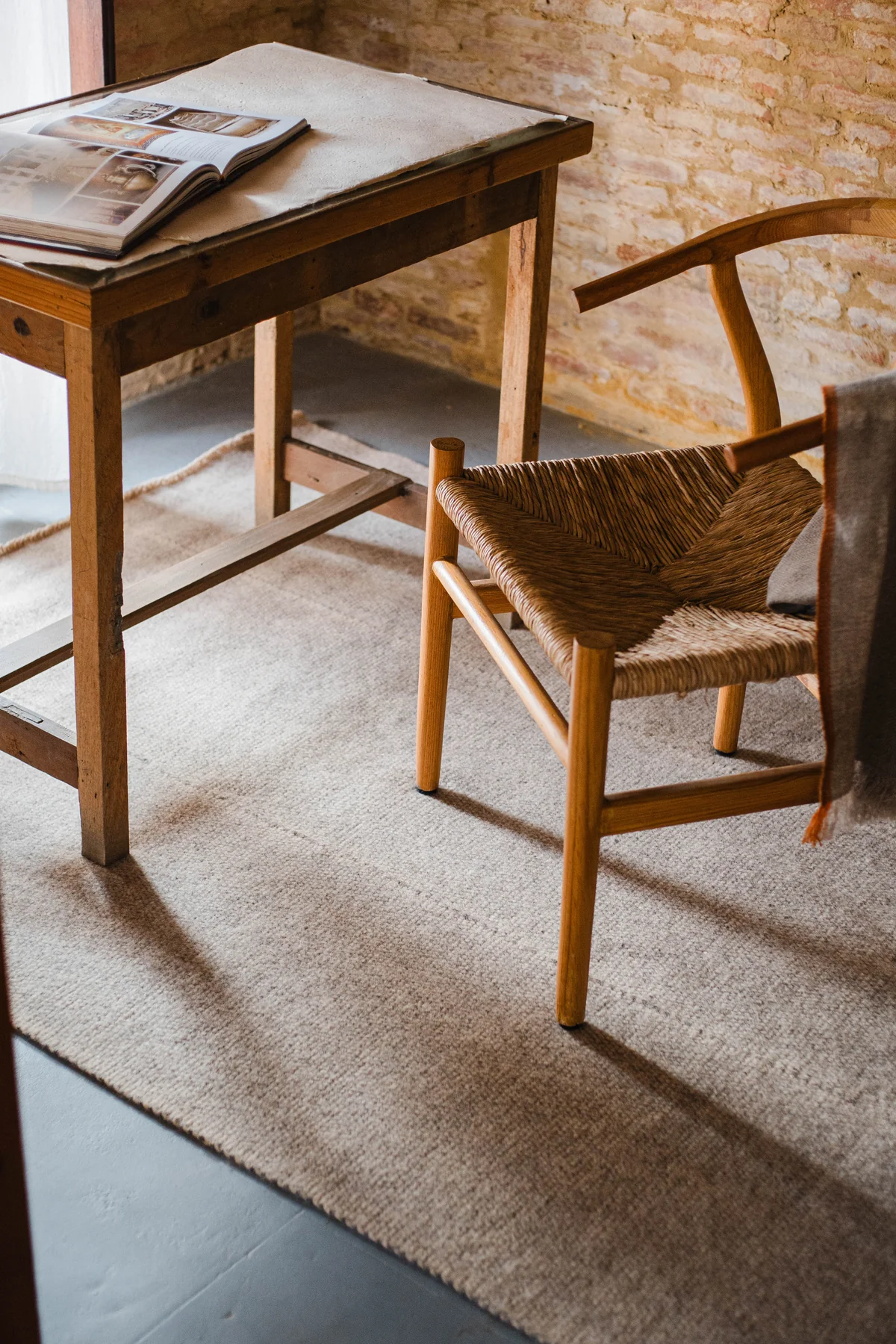 “Jagat” – Radhi Rug, 80×100 cm | Himalayan Hermitage