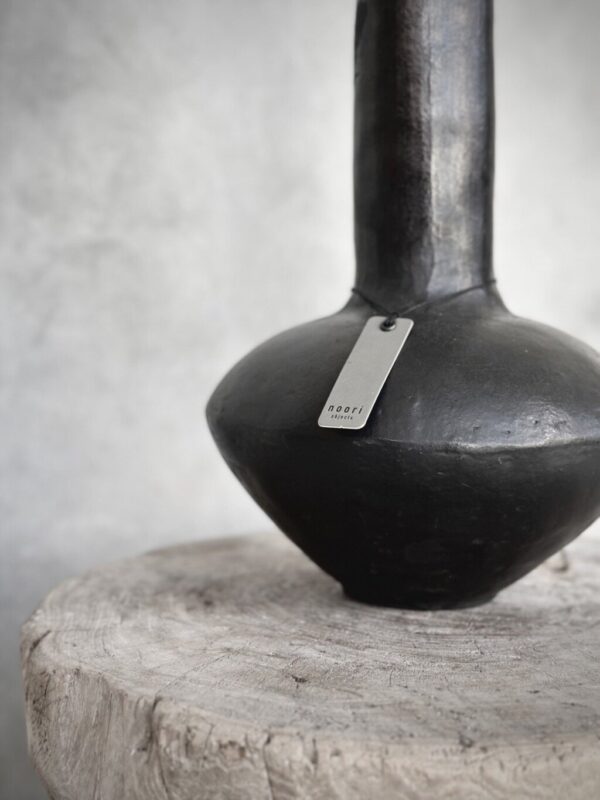 DENIELA vase, black antique | Noori - Billede 3