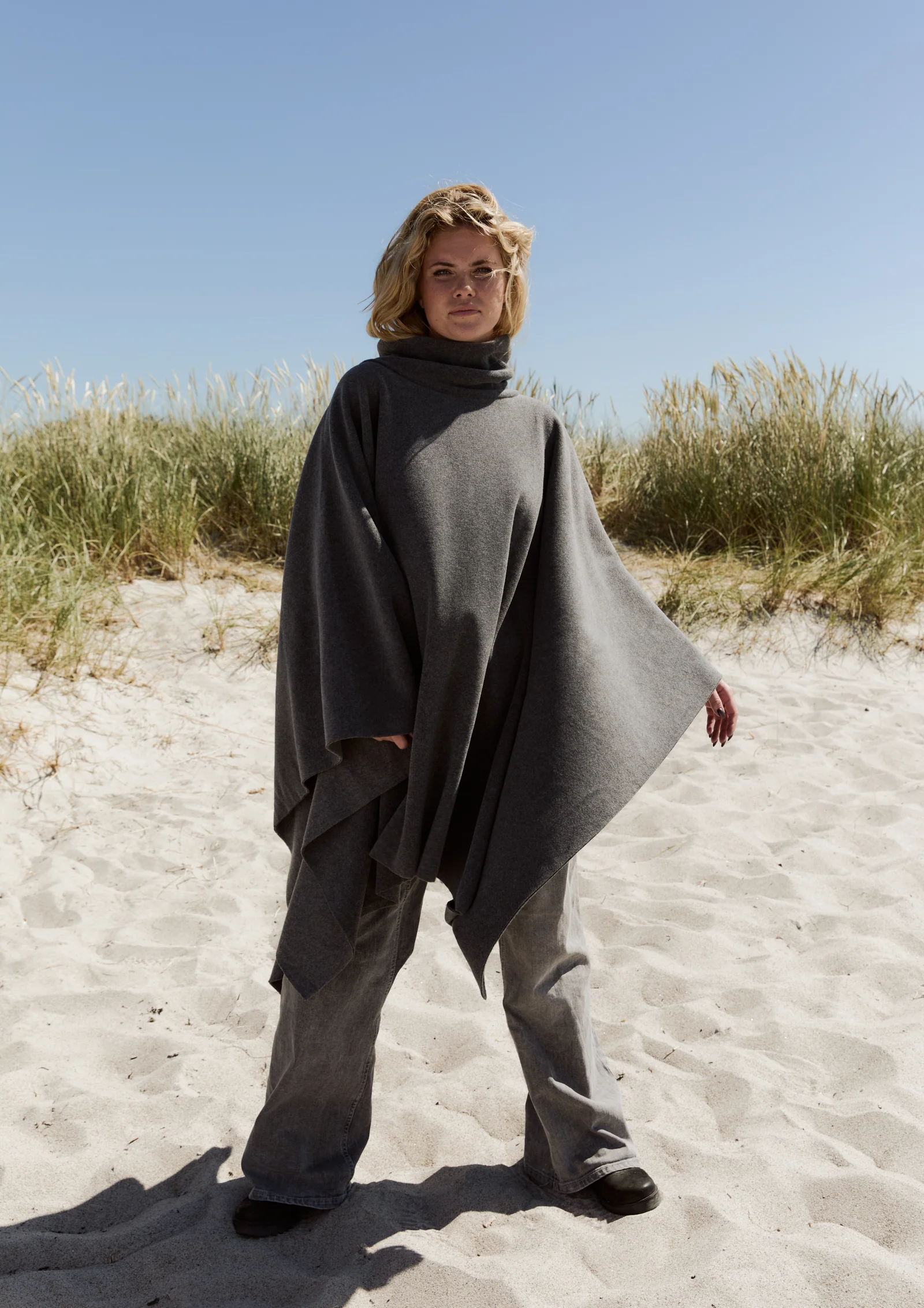 Lounge Poncho, Grey | Henriette Steffensen - Billede 3